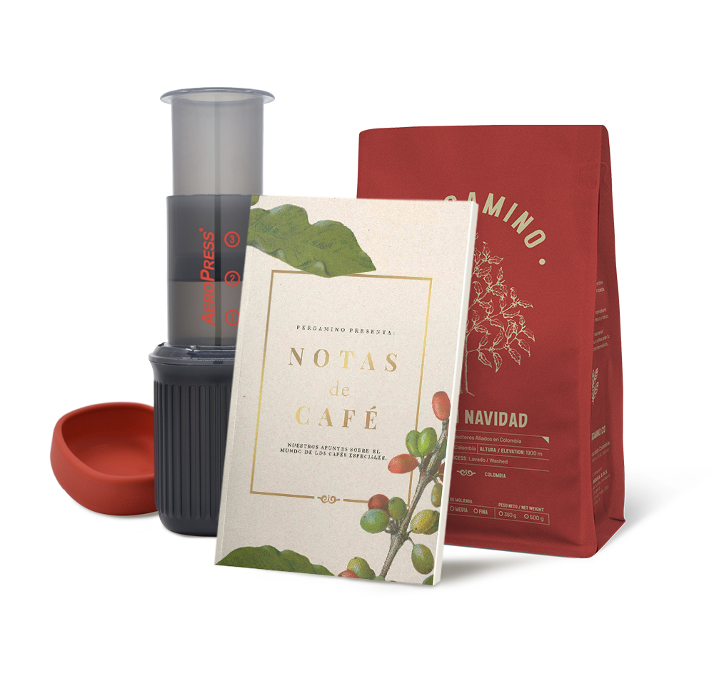 Kit Pergamino Navidad 360g + AeroPress Viajera + Libro Notas de Café